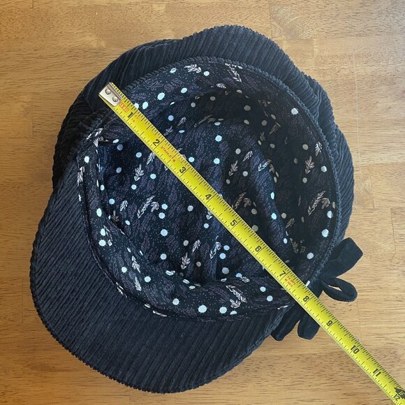 NWOT Size L H&M black corduroy newsboy cap with black velvet bow - Picture 7 of 10